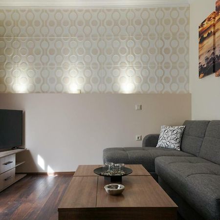 City'S Center Lux. Apt. Kavala Exterior foto